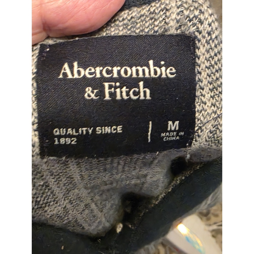 Abercrombie Fitch Short Sleeve Button Up Sweater Womens.Size M. 21" PTP,  29"...
